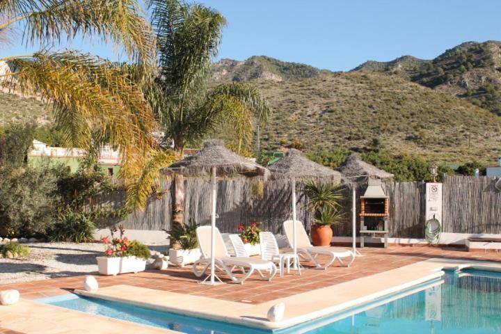 Villa El Nido Nerja Exteriör bild