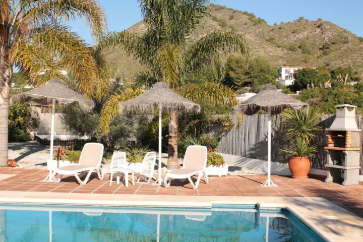 Villa El Nido Nerja Exteriör bild